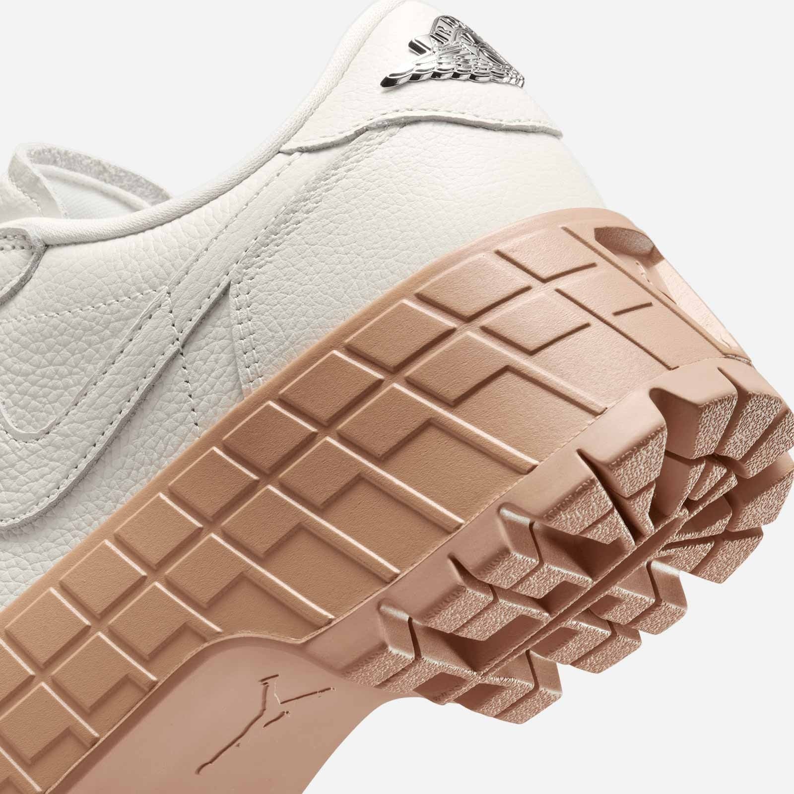 Air Jordan 1 Brooklyn Low HF3184 101