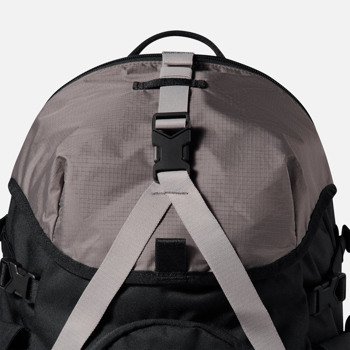 Zaino Nike ACG Daymax HJ8178-010