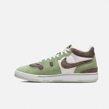 Nike Attack Oil Green FN0648-300 | 4Elementos