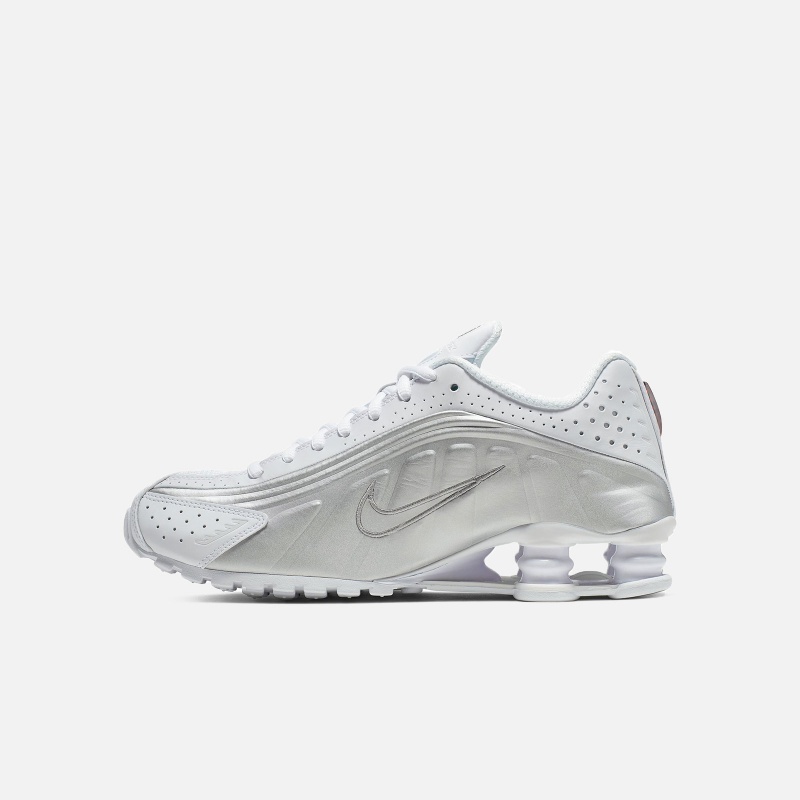 Shox R4 AR3565 101