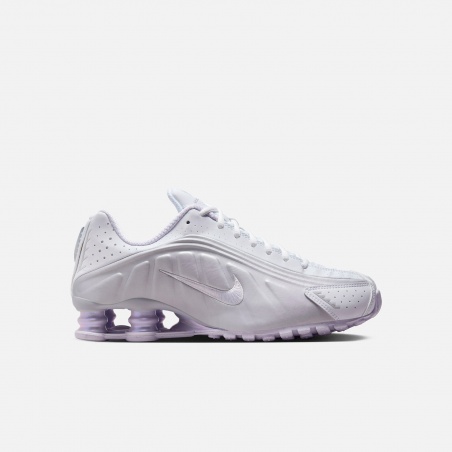 Nike Shox R4 HF5076-100 | 4Elementos