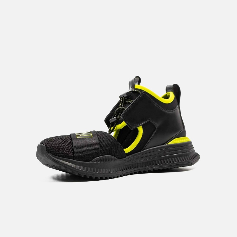 367683 01 Puma x Fenty Avid