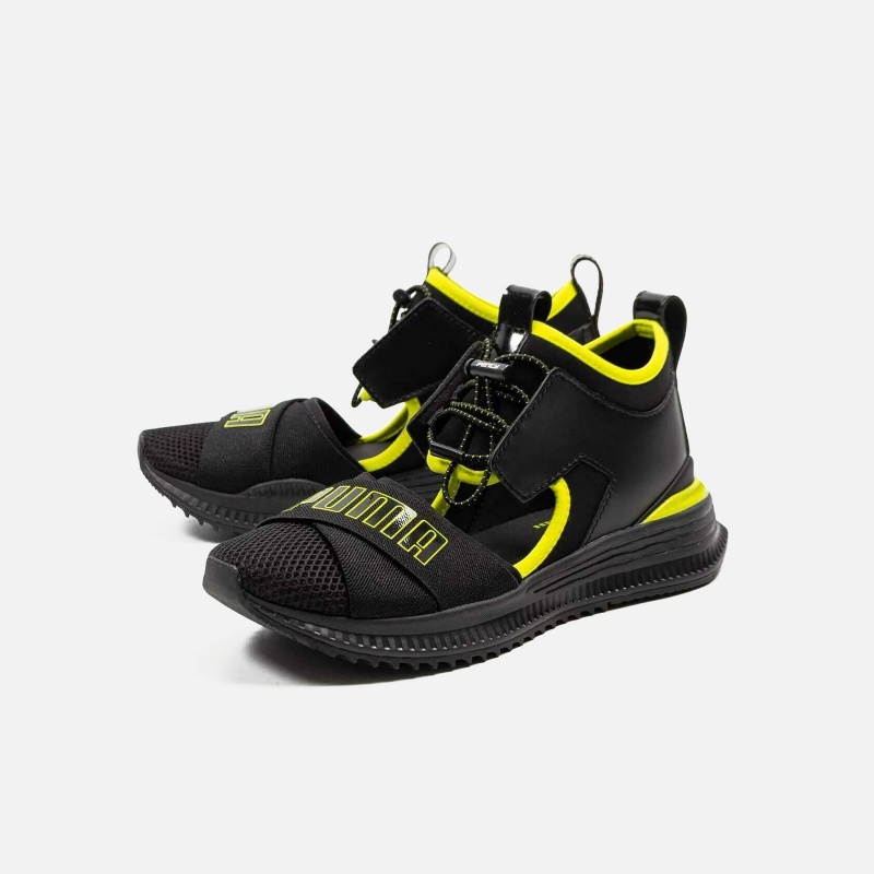 367683 01 Puma x Fenty Avid