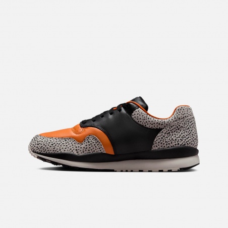 Nike Air Safari HM3818-001 | 4Elementos