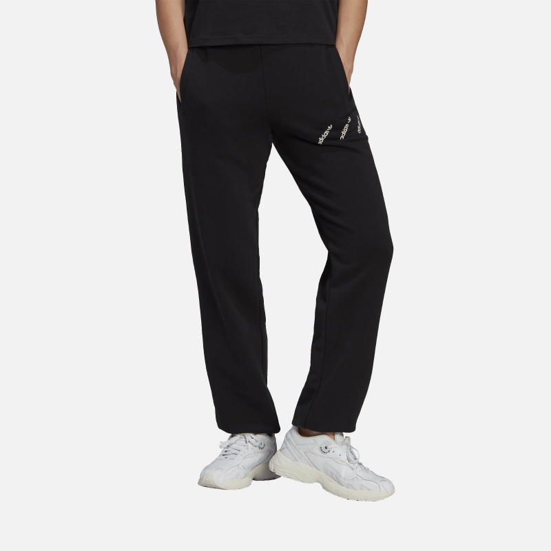 HM4872 Track Pants