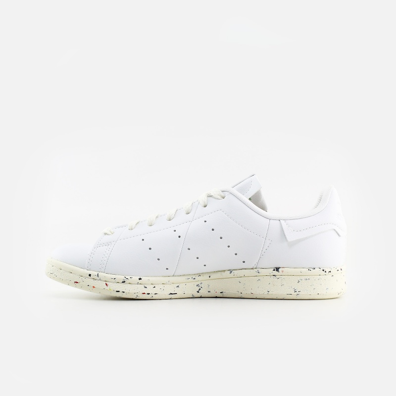 FV0534 Stan Smith The Clean Classics