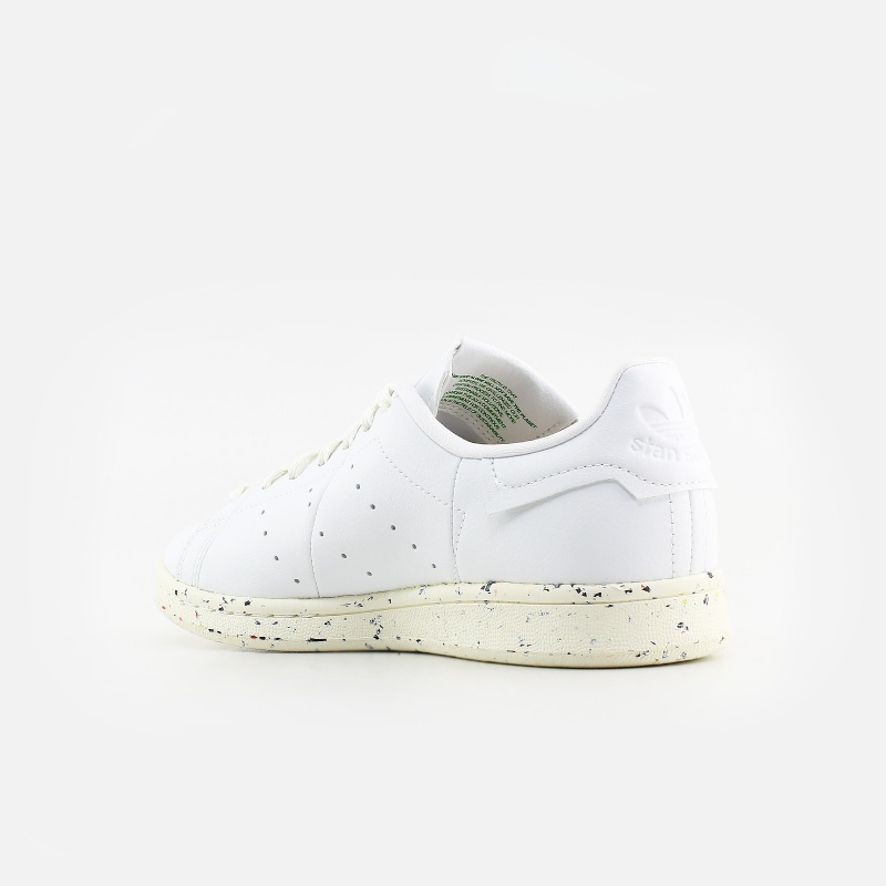 FV0534 Stan Smith The Clean Classics