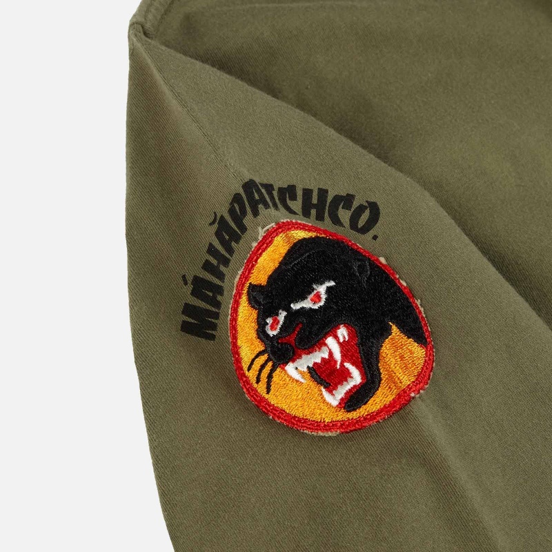 9432 Olive Vintage Panther Patch Crew