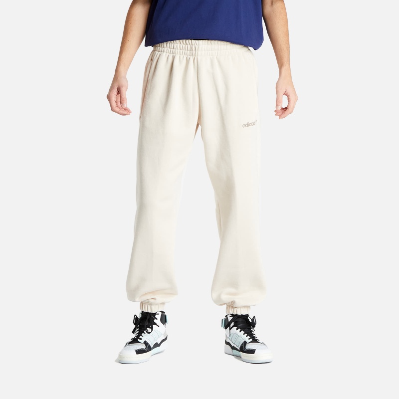 HM2671 TRF Linear Sweatpant