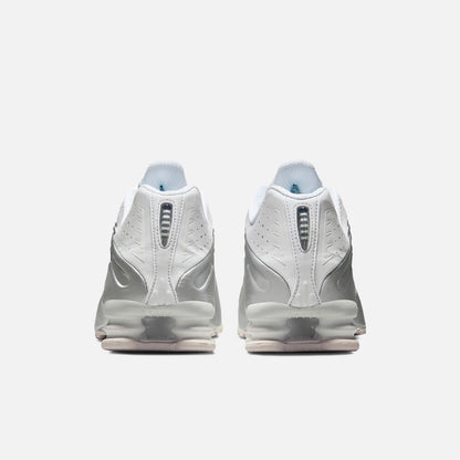 Shox R4 HQ1988 101