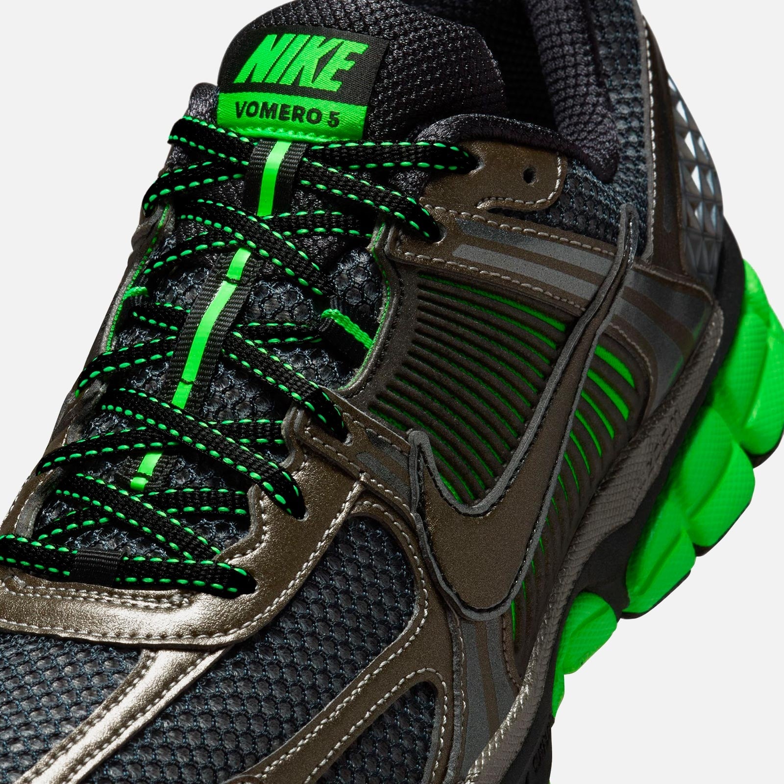 Zoom Vomero 5 SE IB2988 001