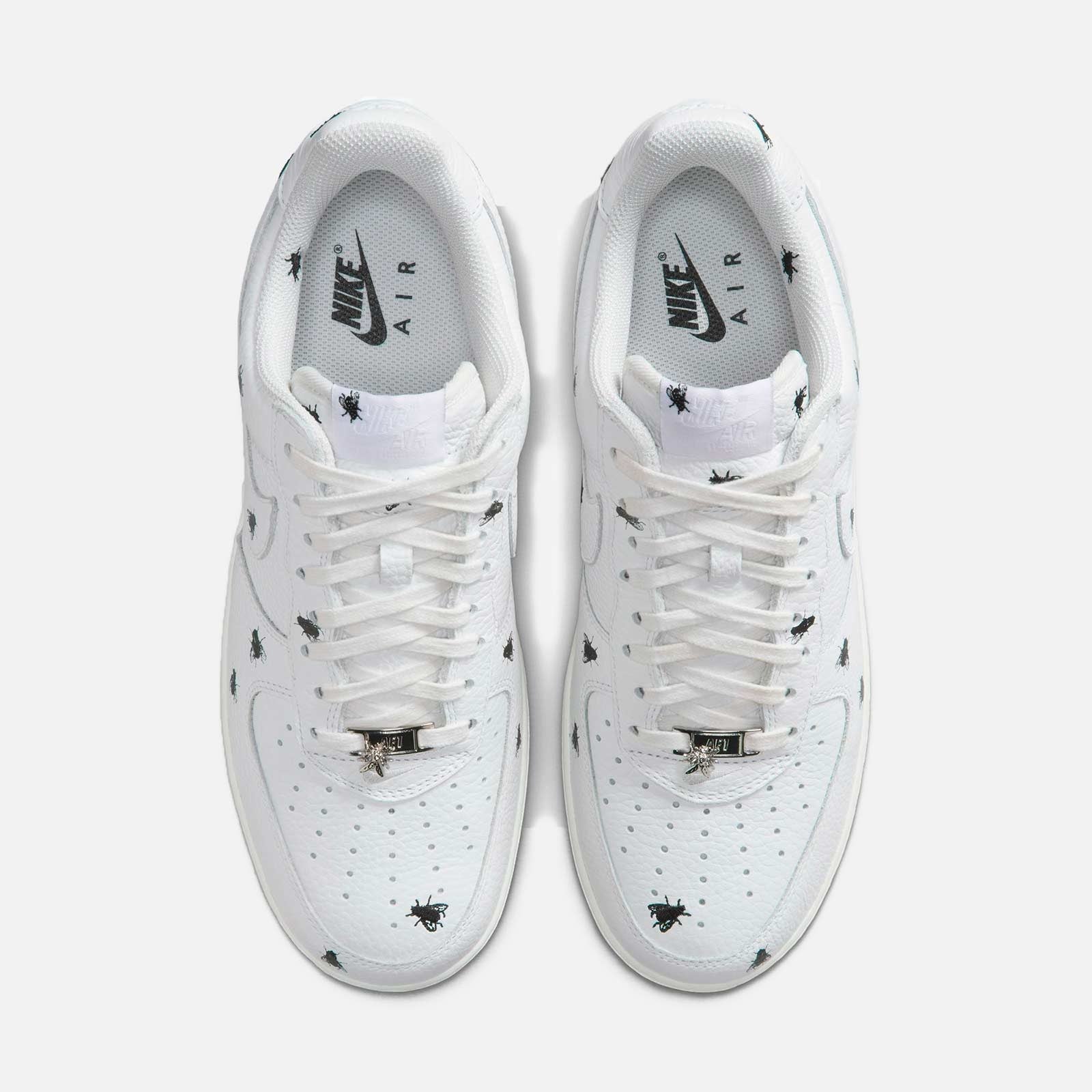 Air Force 1 Low Retro Houseflies IM3081 100