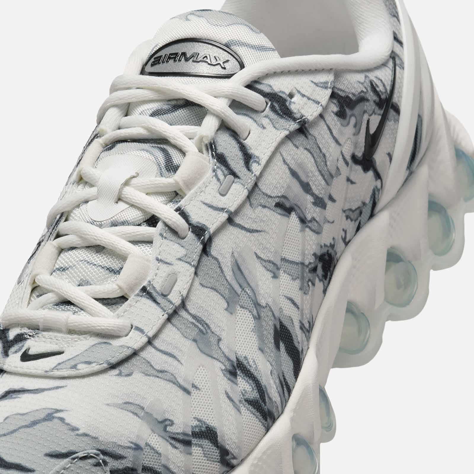 Air Max DN8 Premium IH0377 100