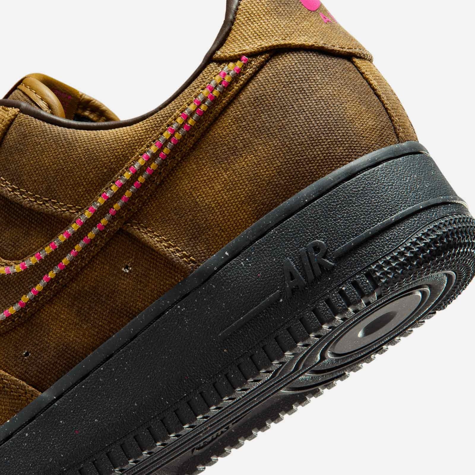 Air Force 1 Desert Moss IO4474 300