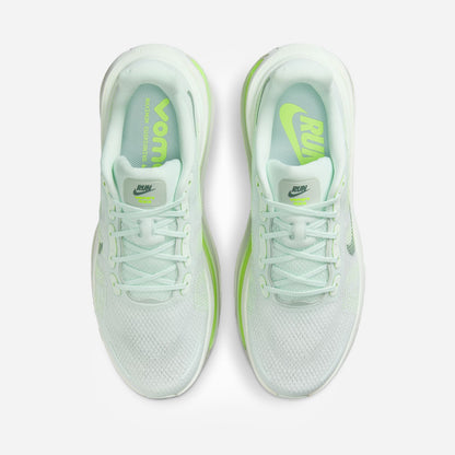 Vomero Premium Barely Volt HQ2050 300