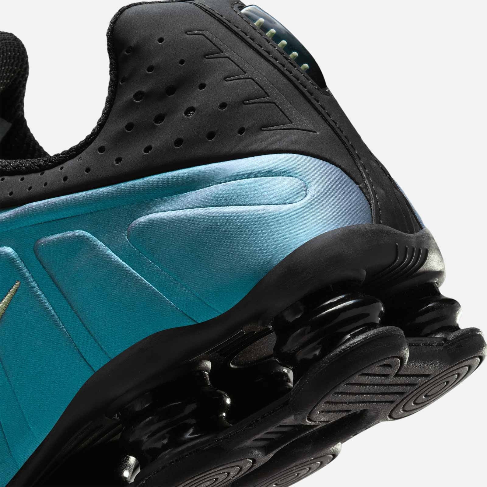 Shox R4 IF4849 500