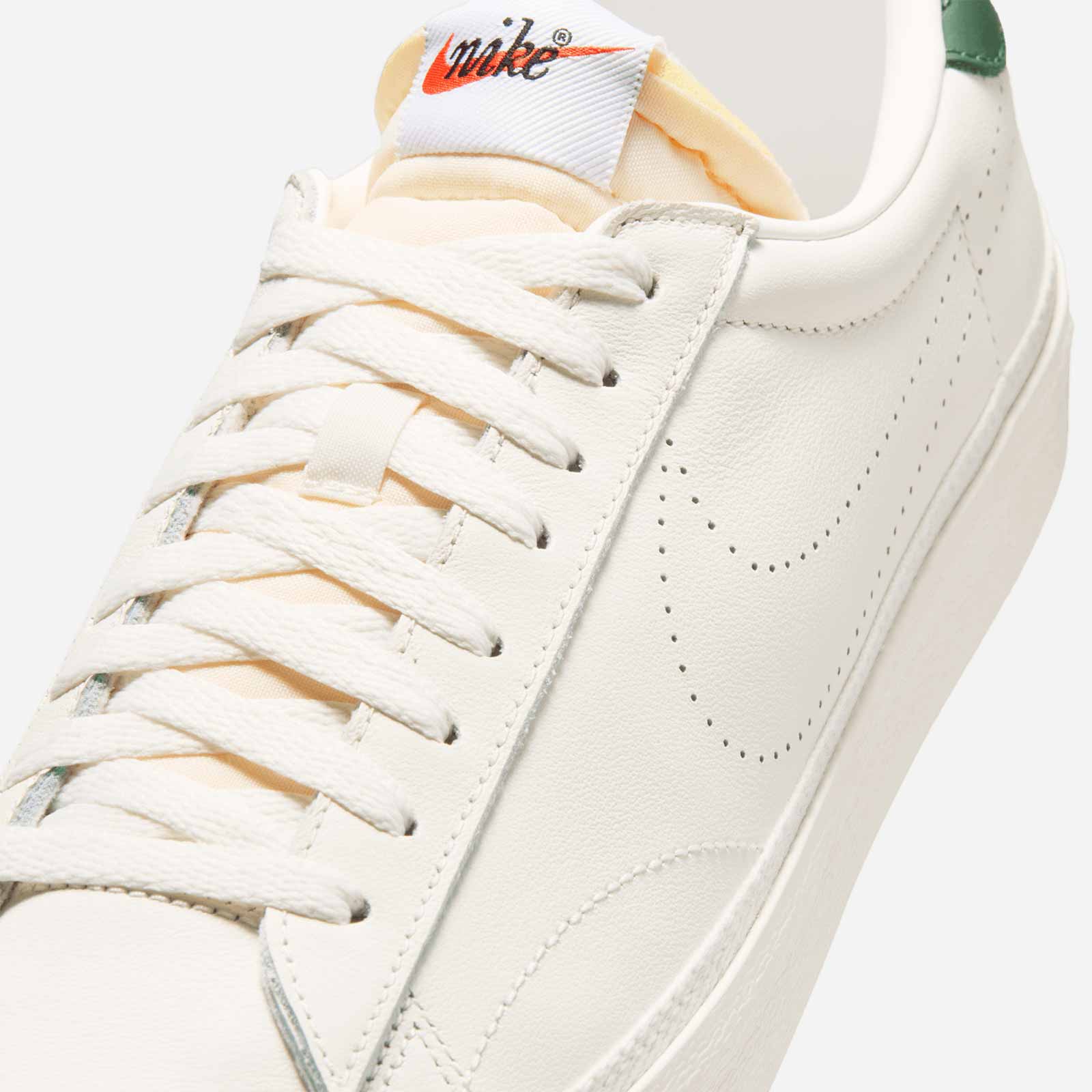 Tennis Classic AC IO1738 133