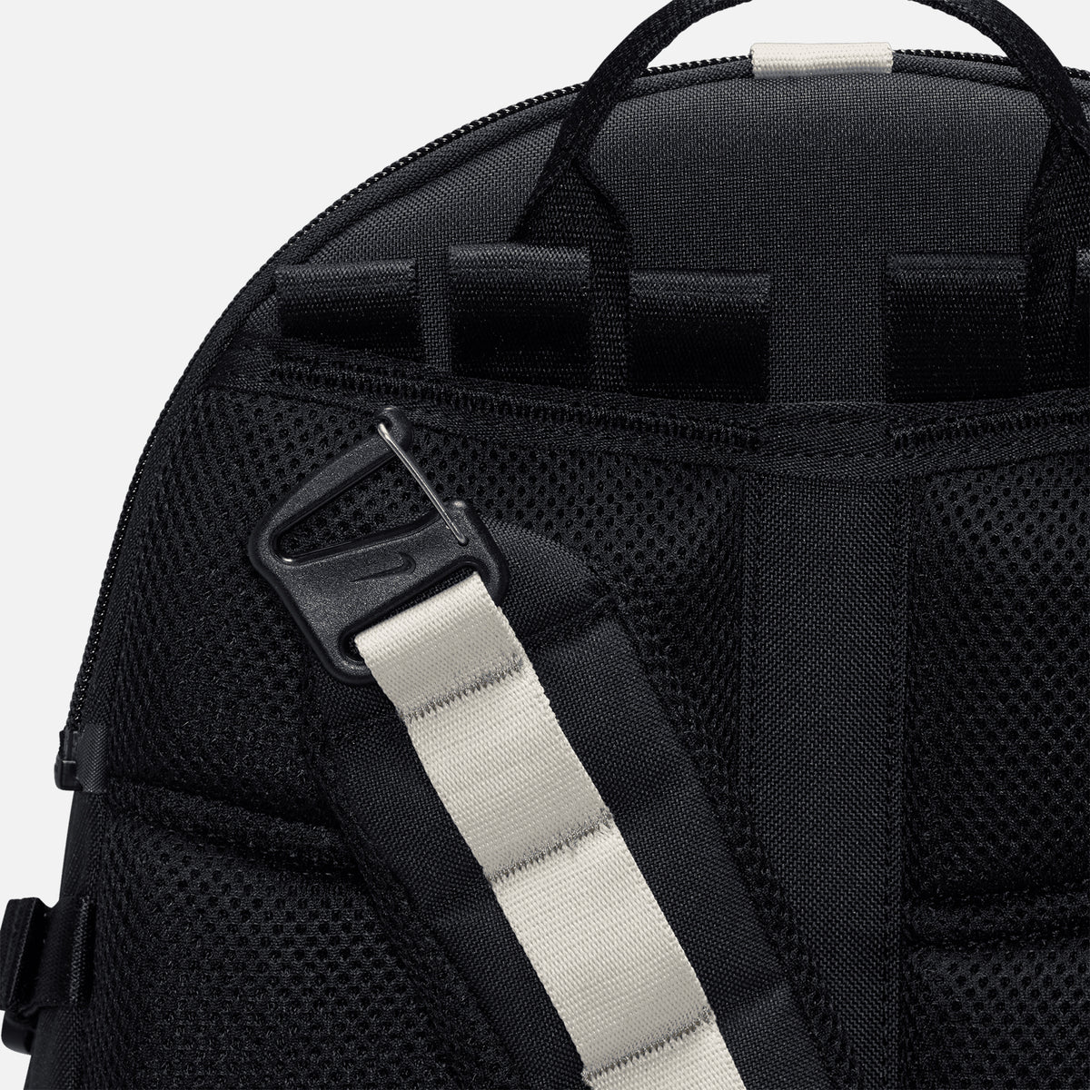 Zaino Nike ACG Daymax HJ8178-010